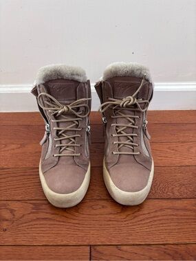 Giuseppe Zanotti Suede High-Top Sneakers(RARE)